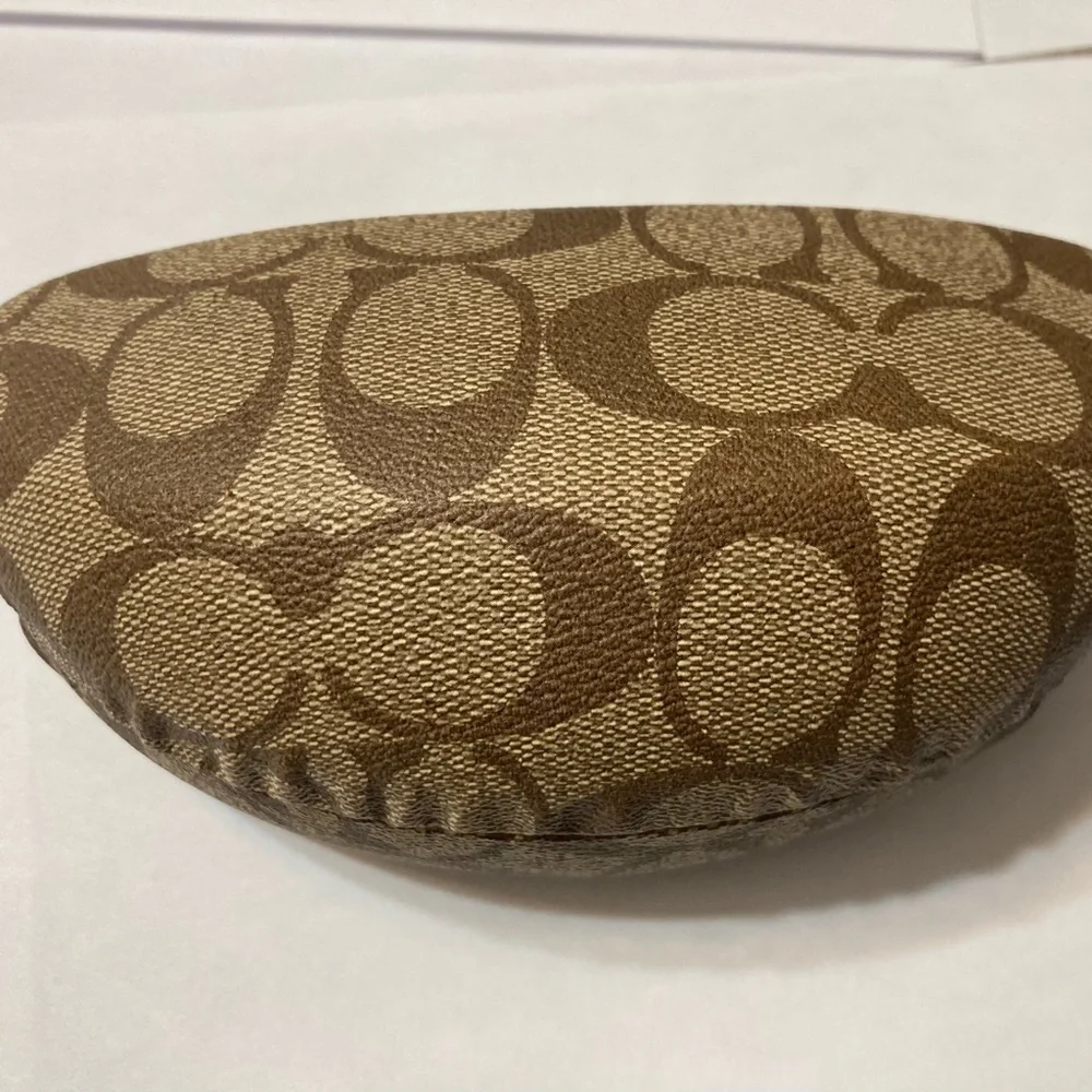 Coach Outlet Sunglass Case